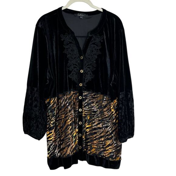 Calessa Womens Blouse 1X Black Velvet Animal Print Mixed Media Embroidered Top - Picture 1 of 7